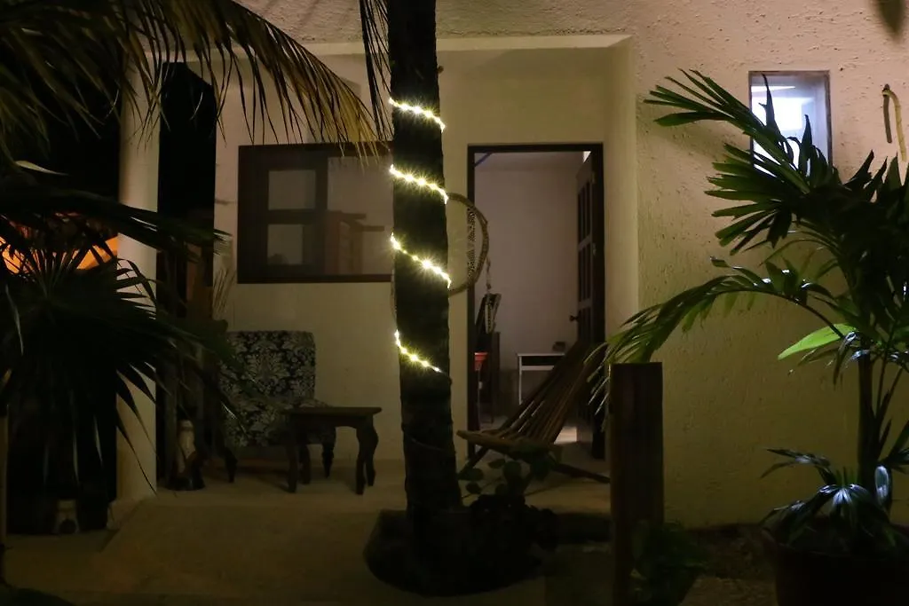 Hotel El Capitan Tulum 3*,