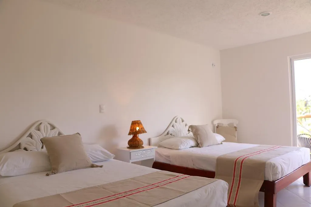 Hotel El Capitan Tulum Guest house